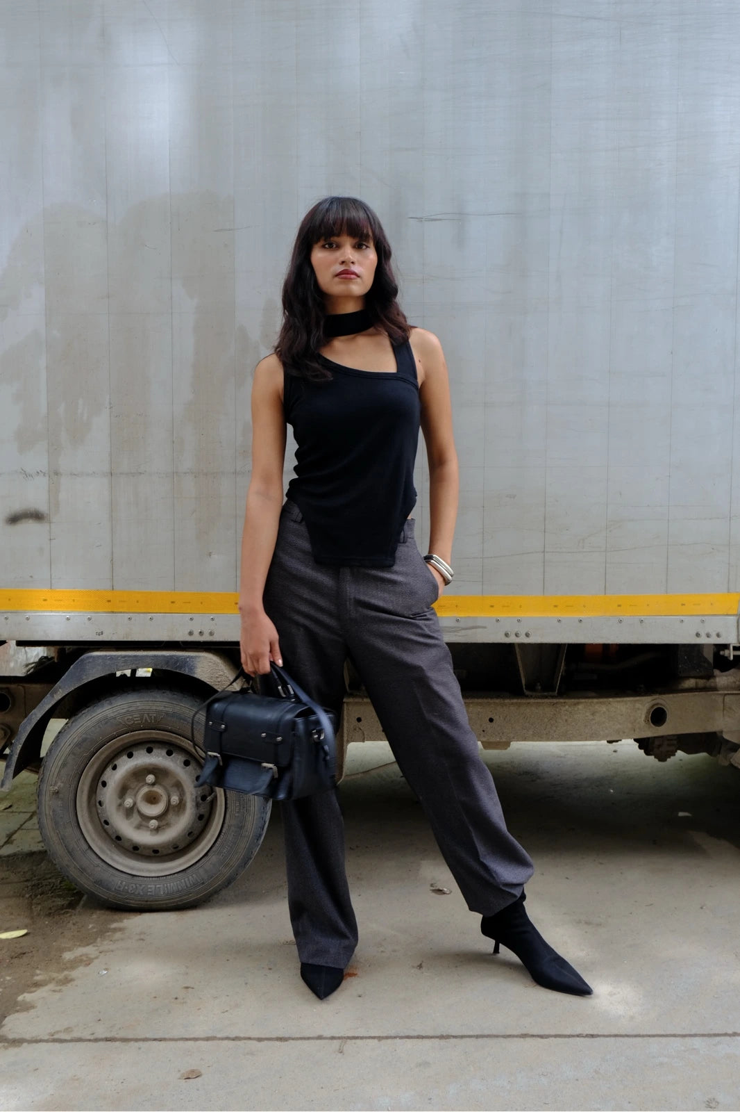 Blackcut Top