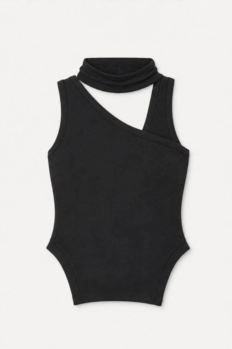 Blackcut Top